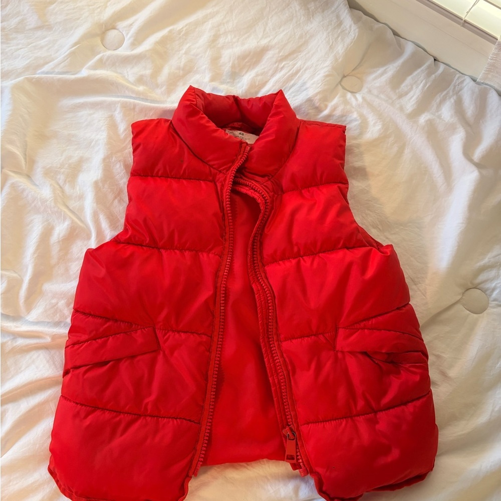 H&M Red Puffer Vest XS | Lightweight Quilted Zip Up Winter Layer